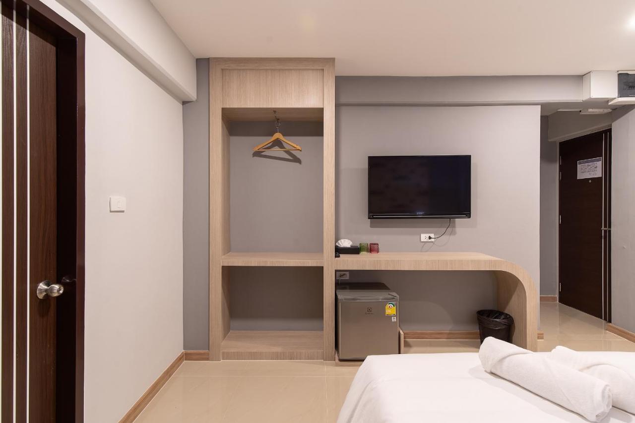Plaai Play Hotel Rayong Luaran gambar