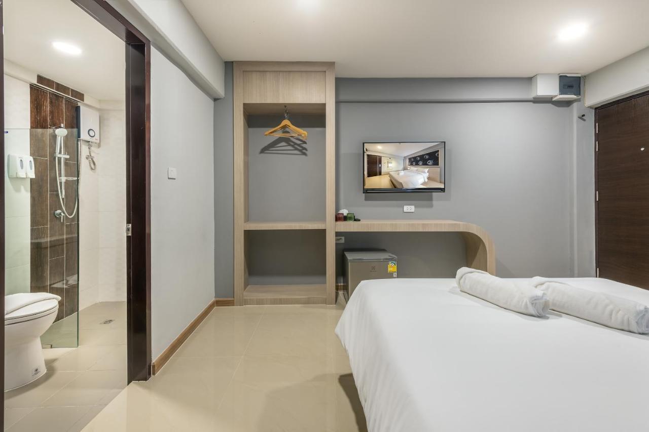 Plaai Play Hotel Rayong Luaran gambar